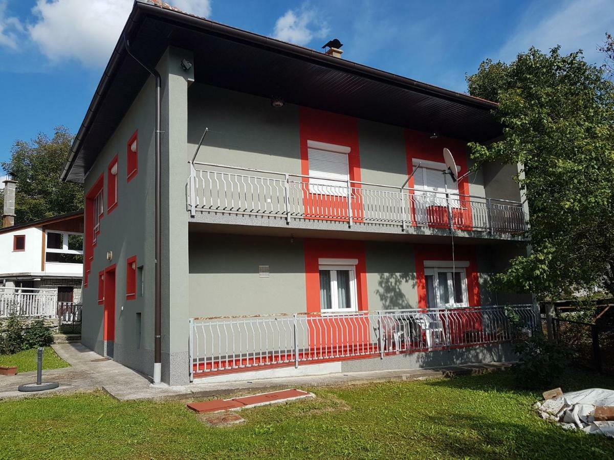 Apartman Nadija Apartamento Jajce Exterior foto